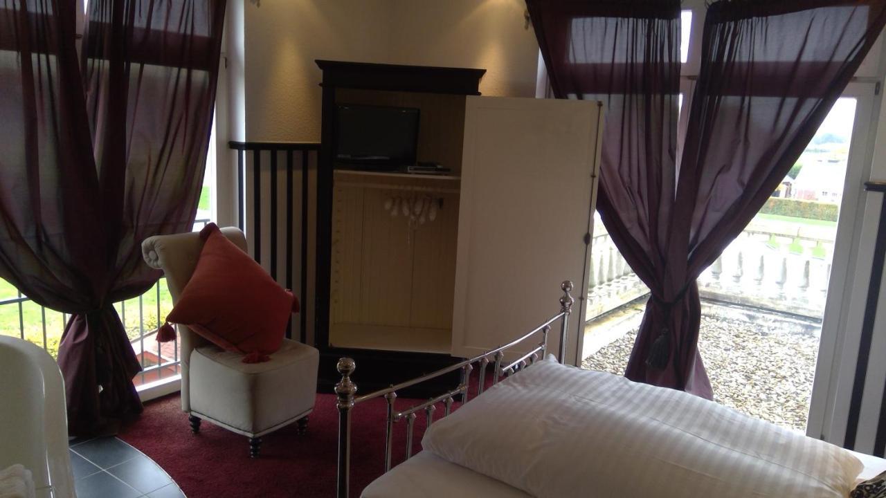 Gaestehaus Chalet أوختروب المظهر الخارجي الصورة